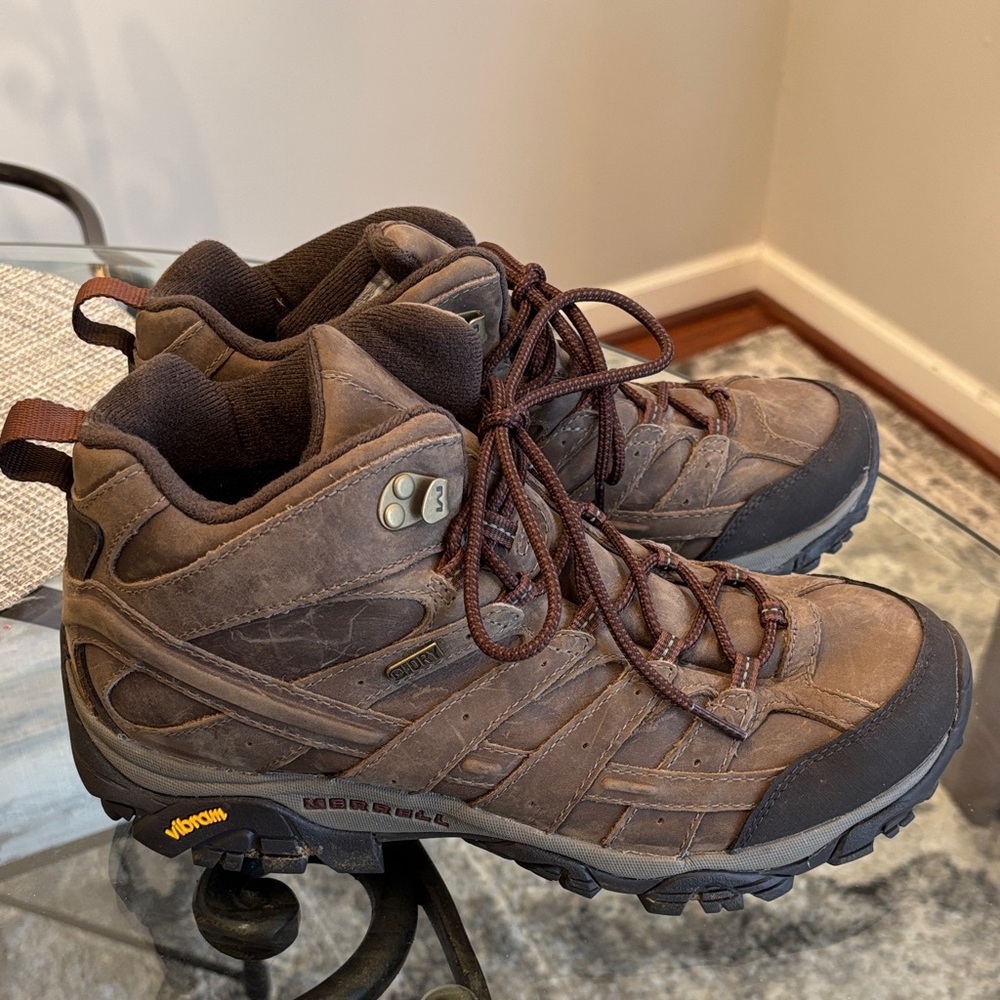 Merrell Women Tan Hiking Boots